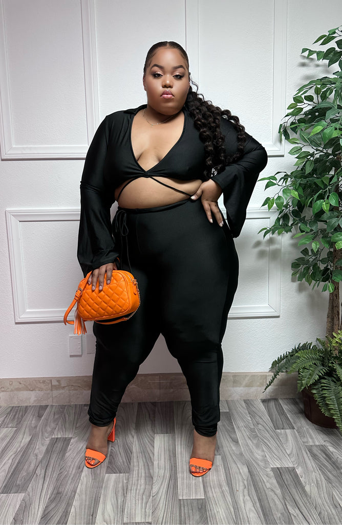 Black Jessica + Size Jumpsuit