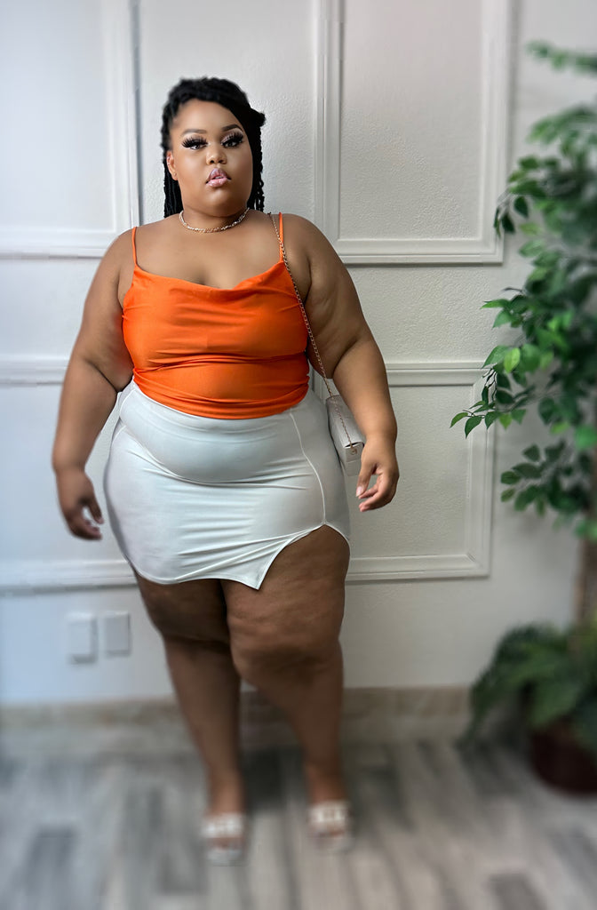 Orange Keeks + Size Top